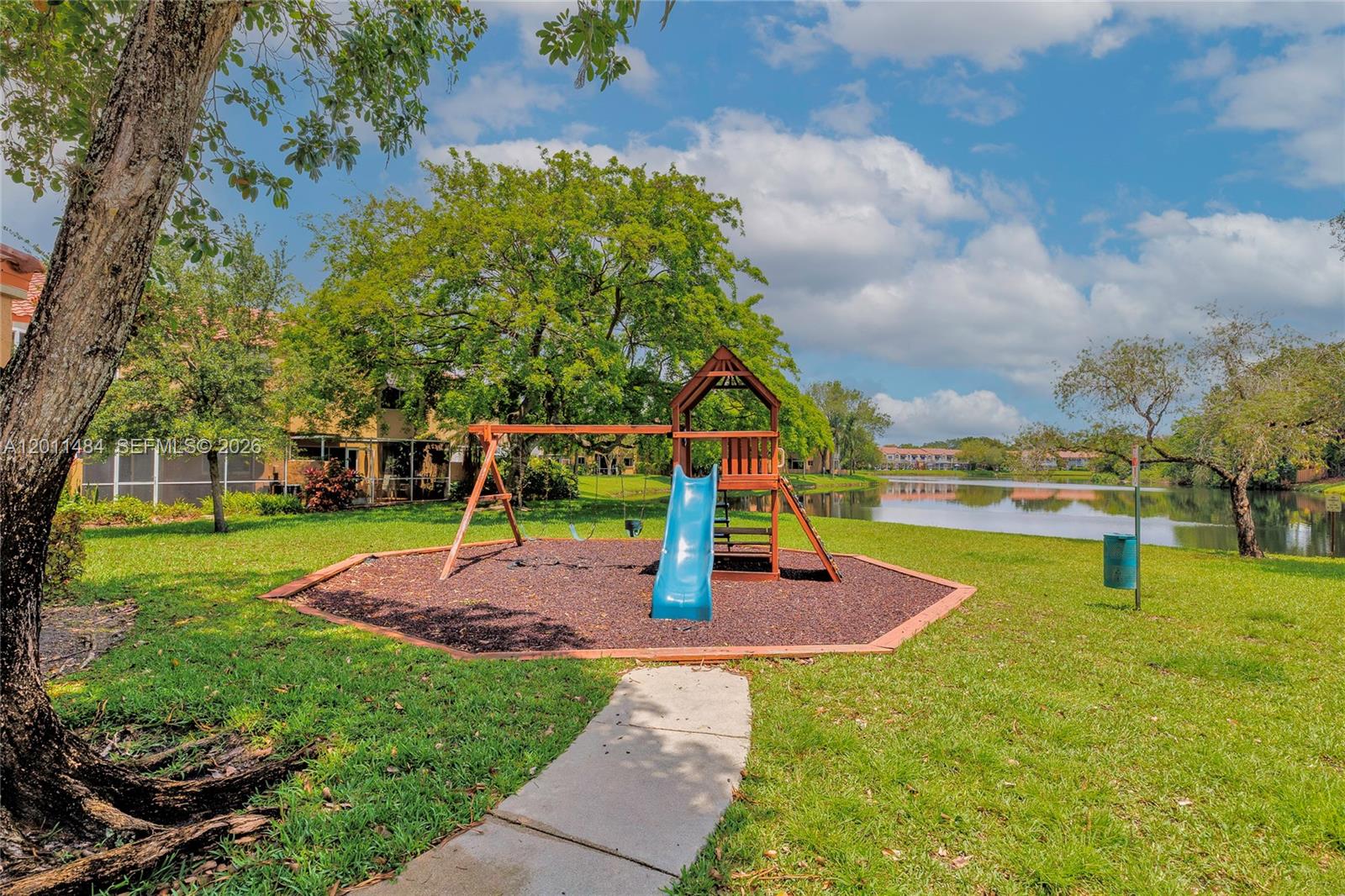 JACARANDA PARCEL 480 - Residential