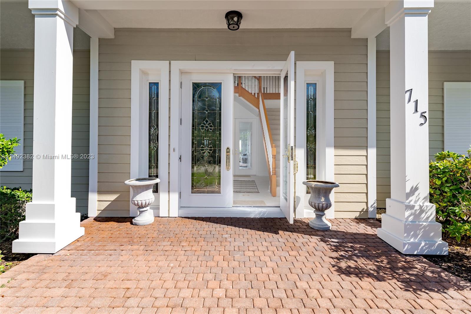 HIDEAWAY BEACH ASSOCIATION - Residential