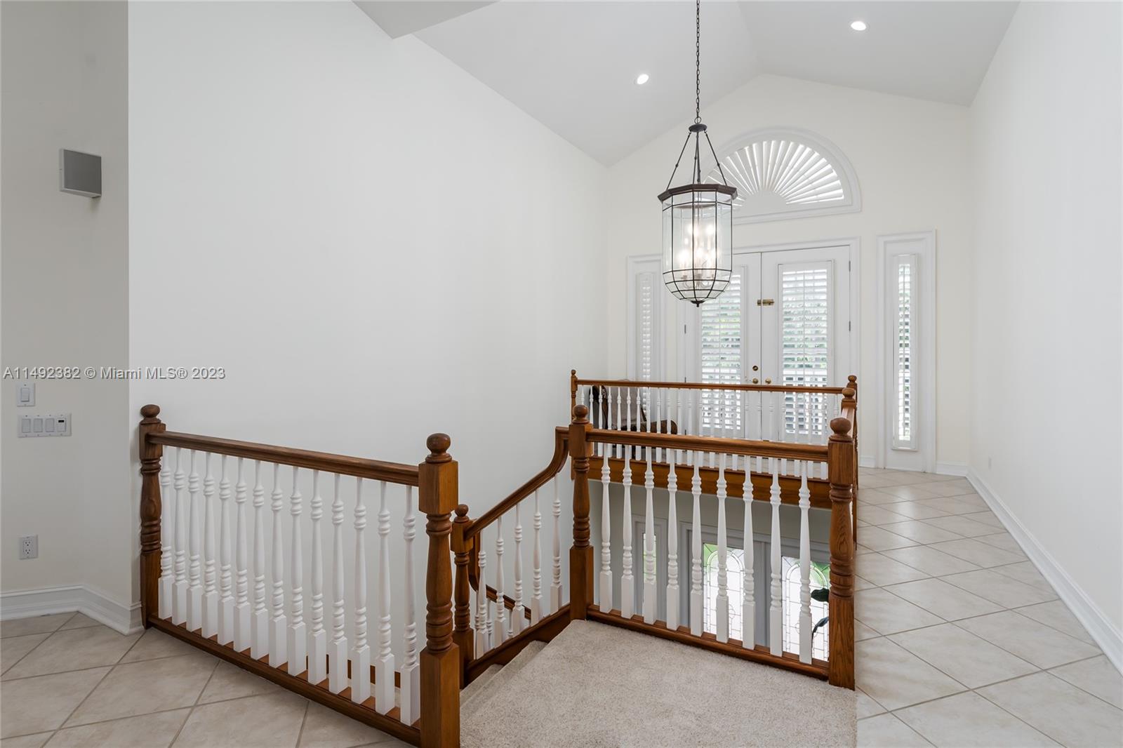 HIDEAWAY BEACH ASSOCIATION - Residential