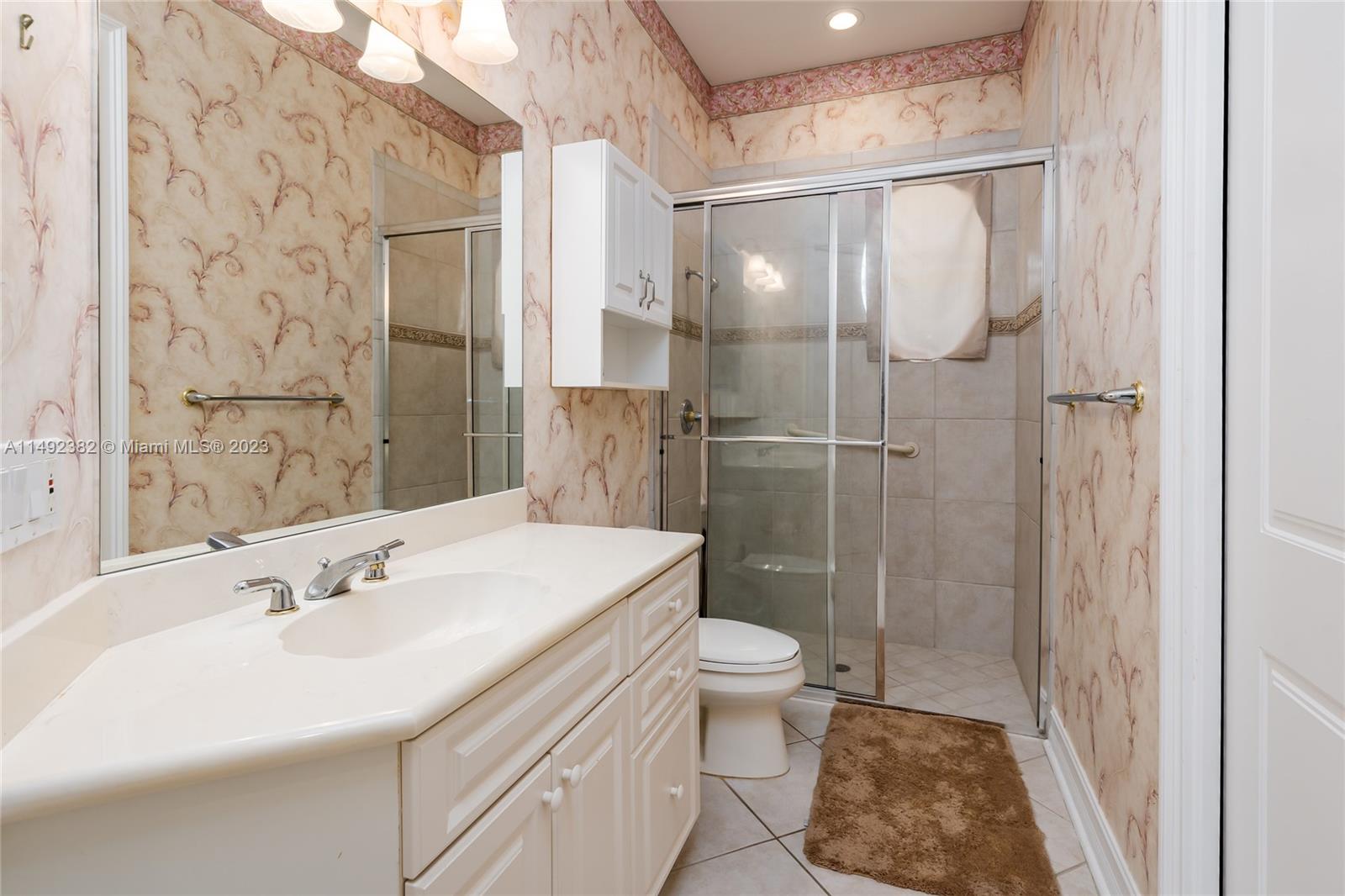 HIDEAWAY BEACH ASSOCIATION - Residential