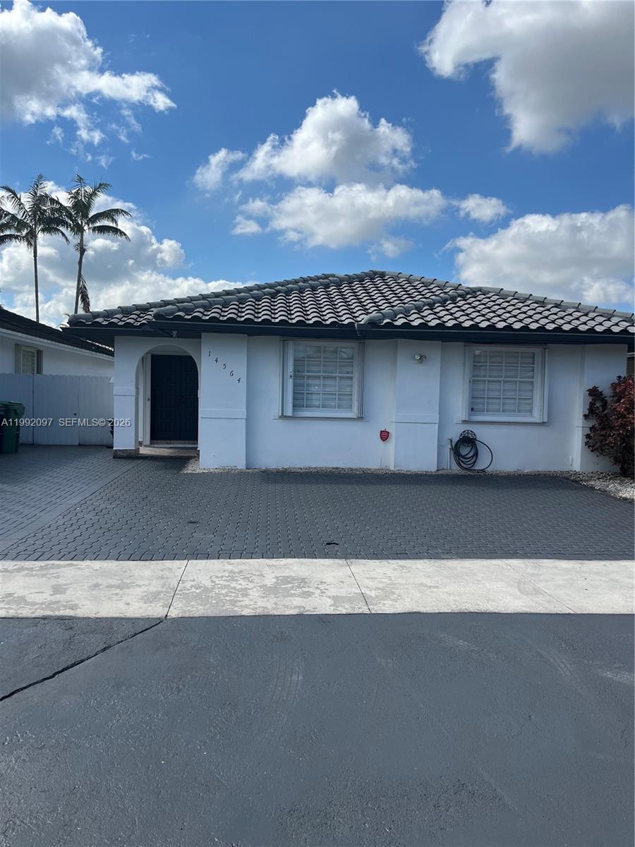 NATALIE HOMES - Residential Lease