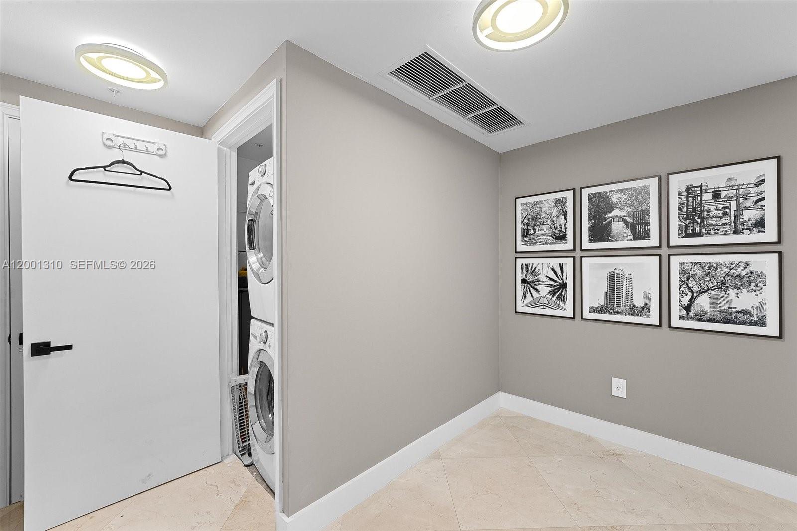 3400 SW 27th Ave 201