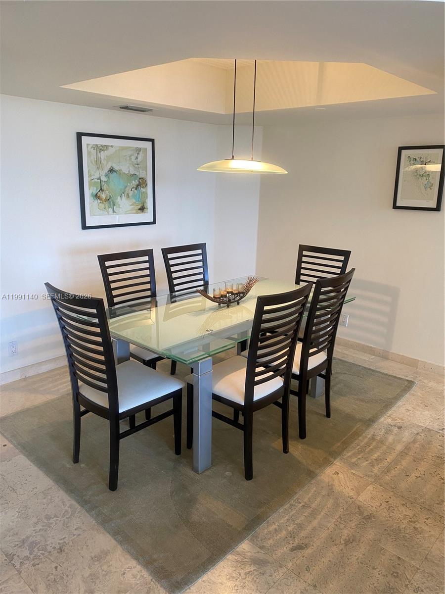 3640 Yacht Club Dr 1009