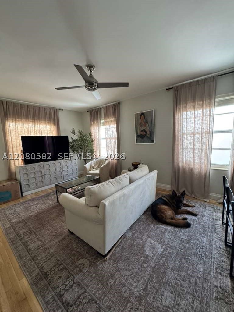 1755 Washington Ave 2D