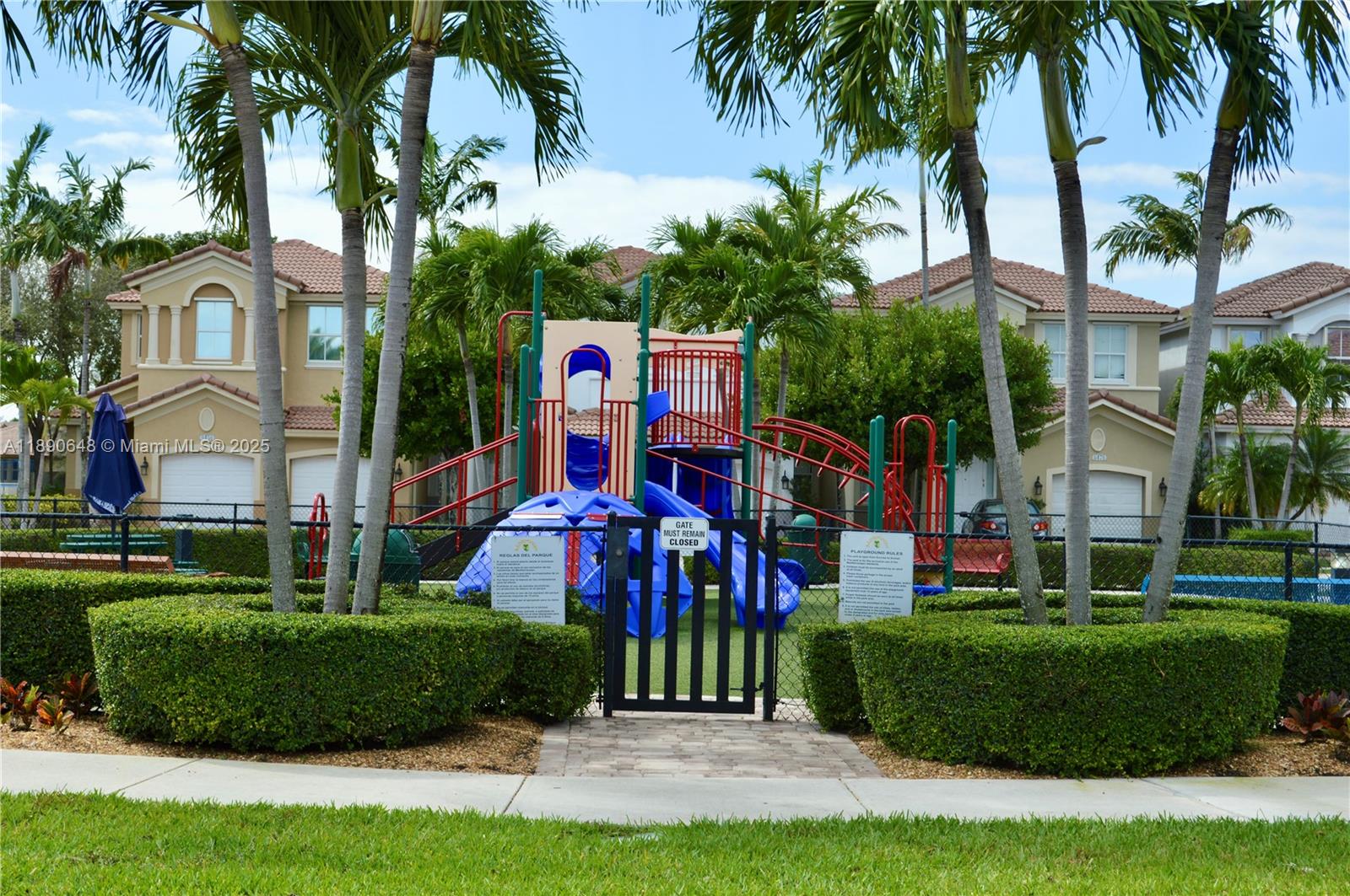 ISLANDS AT DORAL - Residential Lease