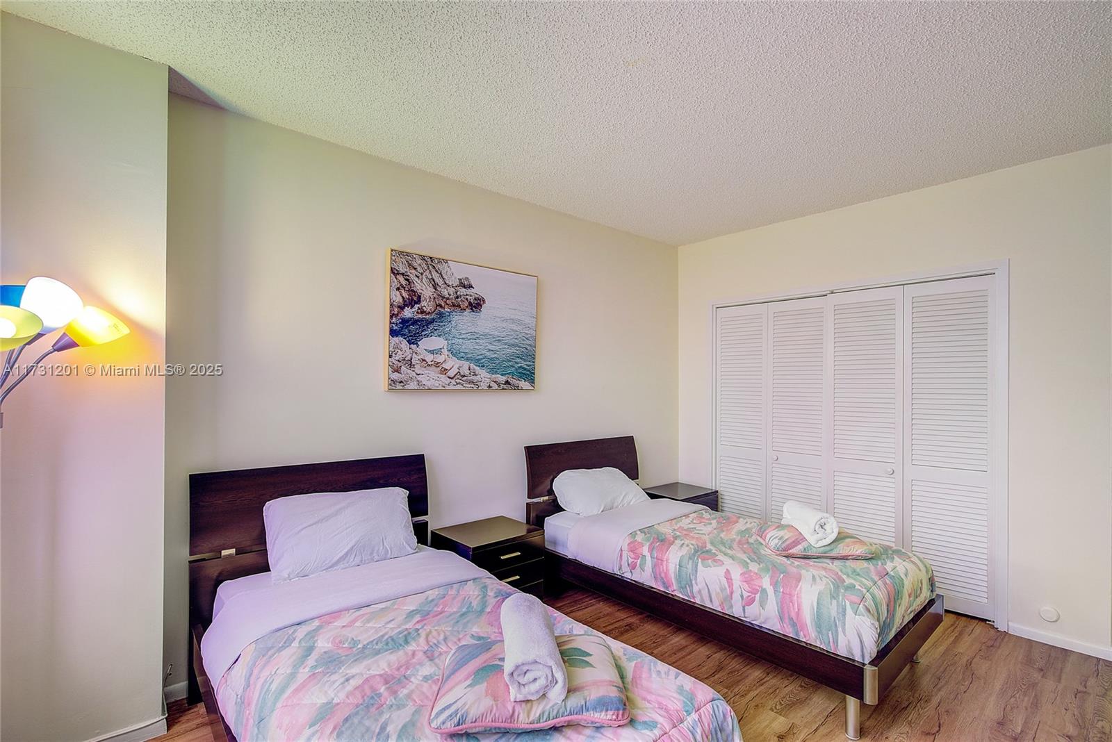 ALEXANDER TOWERS CONDO - Residential