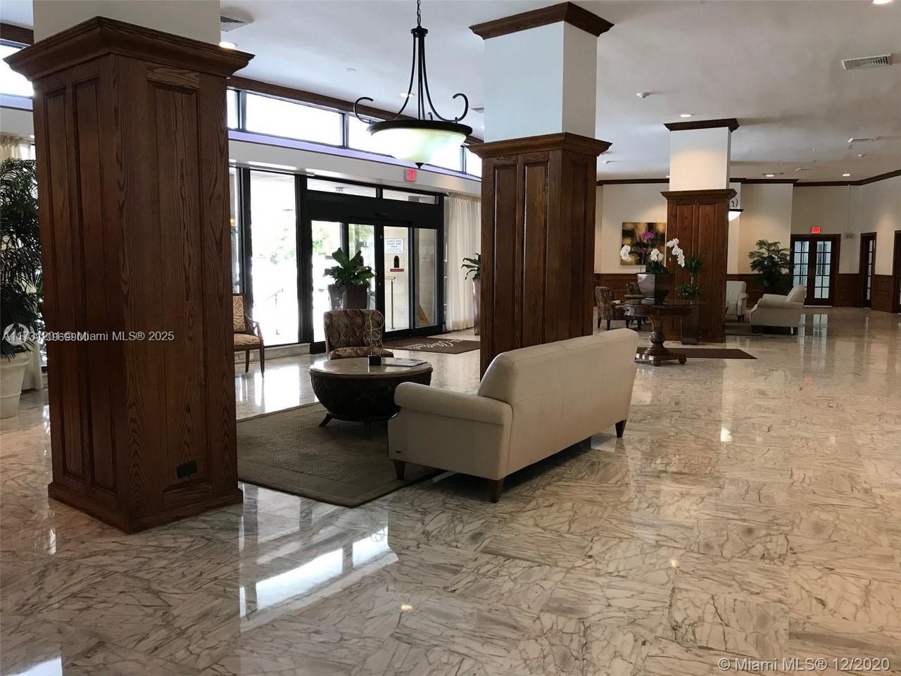 ALEXANDER TOWERS CONDO - Residential