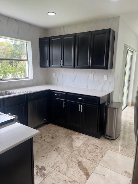 AMERITRAIL SECTION III - Residential Lease