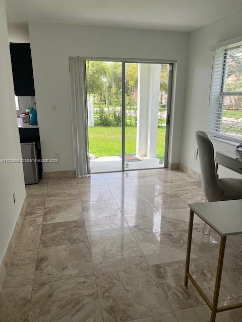 AMERITRAIL SECTION III - Residential Lease