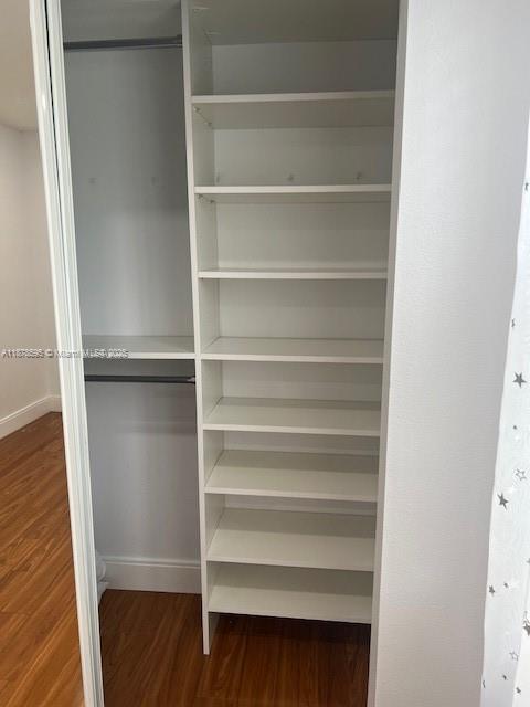 AMERITRAIL SECTION III - Residential Lease