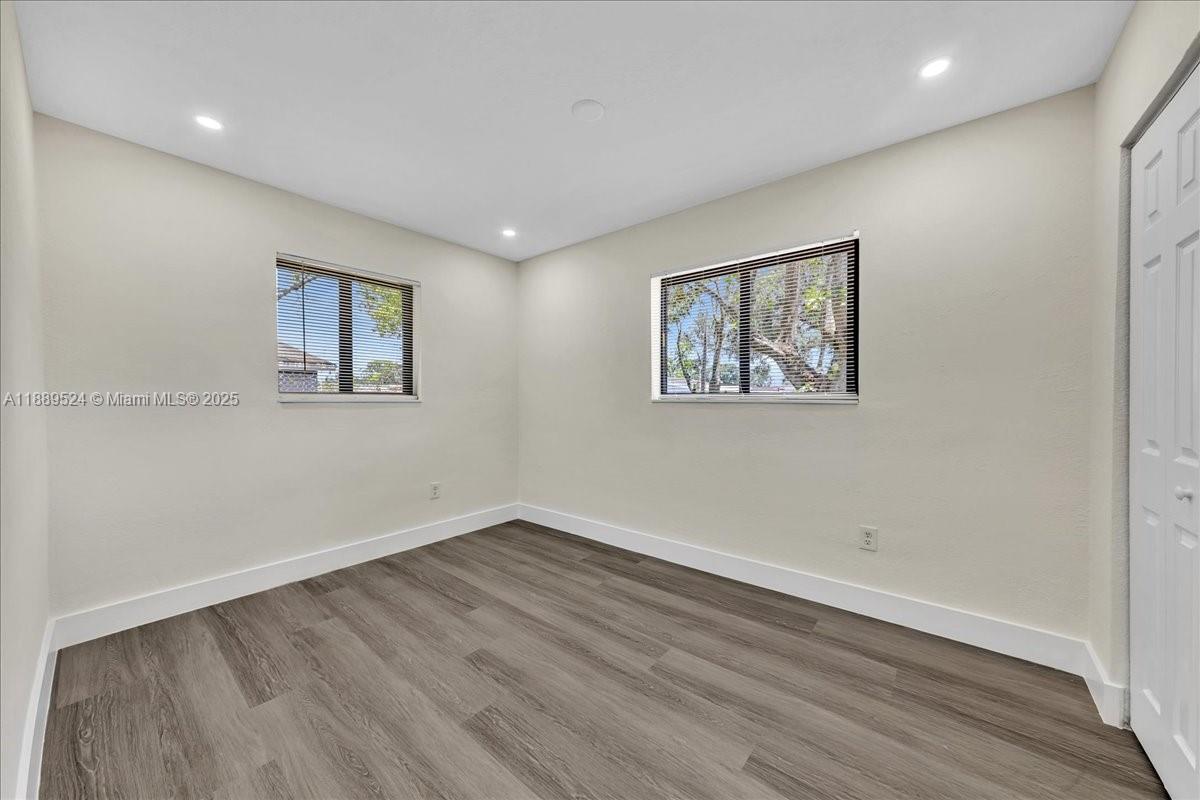 RIVERDALE ESTATES SEC 2 - Residential