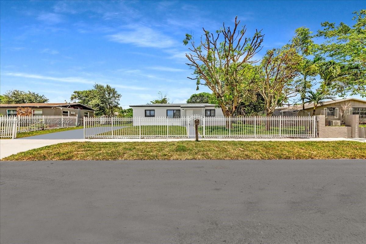 RIVERDALE ESTATES SEC 2 - Residential