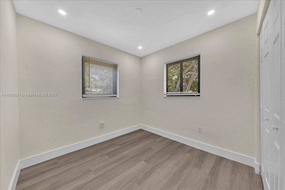 RIVERDALE ESTATES SEC 2 - Residential