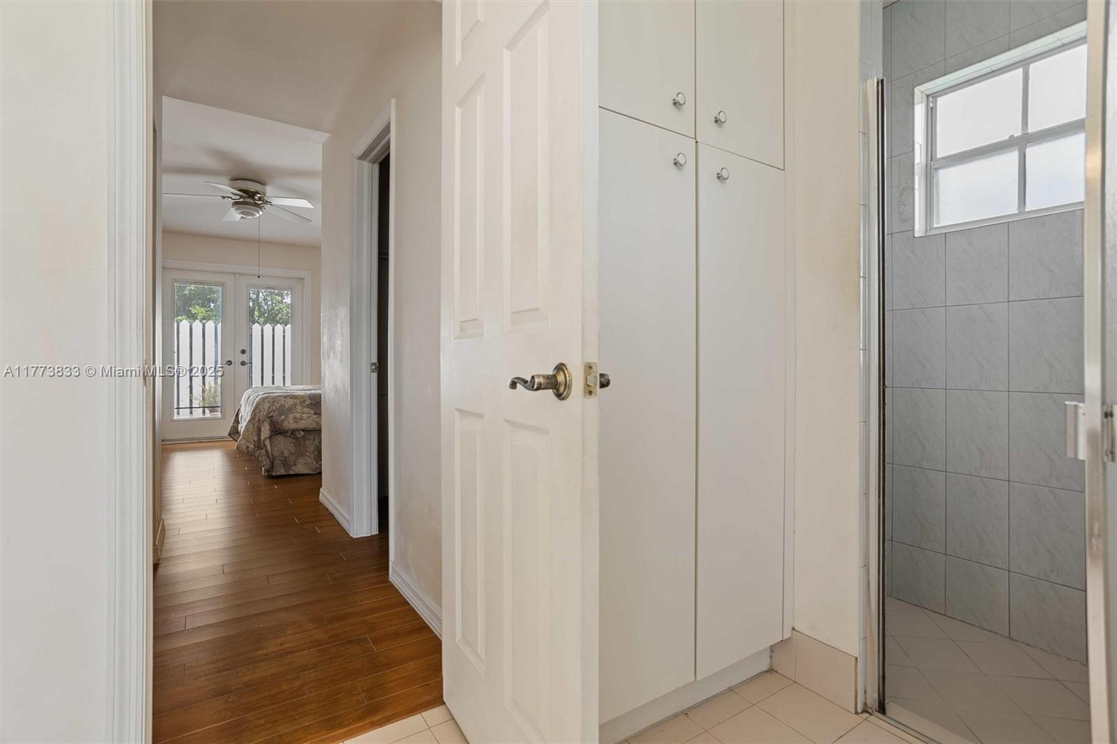 MIRELDA ESTATES - Residential