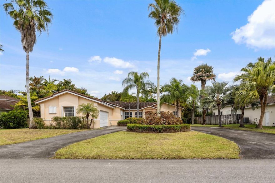 Nestled on a tranquil private street in the prestigious Miralda Estates, this single-story 4/2.5 home offers a rare opportunity in the heart of Palmetto Bay. Built in 1992, it sits on a sprawling 15,000 SF  providing ample space for customization and future growth. With prime location, this property is the perfect canvas to infuse your style and creativity while benefiting from the area’s increasing property values.
Step outside to a spacious backyard retreat, complete with a covered patio—ideal for relaxation and entertaining. Whether you're looking to renovate, expand, or simply enjoy the home as it is, this property offers unmatched potential at an affordable price point.
Don’t miss out on this rare opportunity—schedule your private tour today!