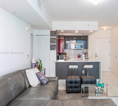 Photo of 110 Washington Ave #1722, Miami Beach, FL 33139 (MLS # A11944731)