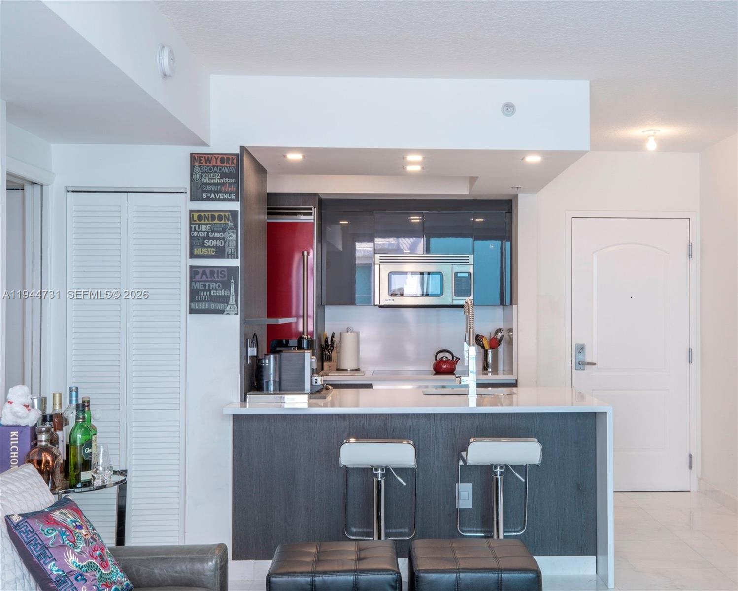 110 Washington Ave 1722