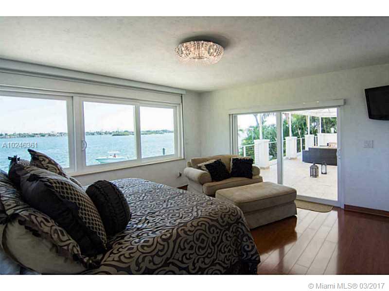 27 28 52 42 KEYSTONE ISLA - Residential