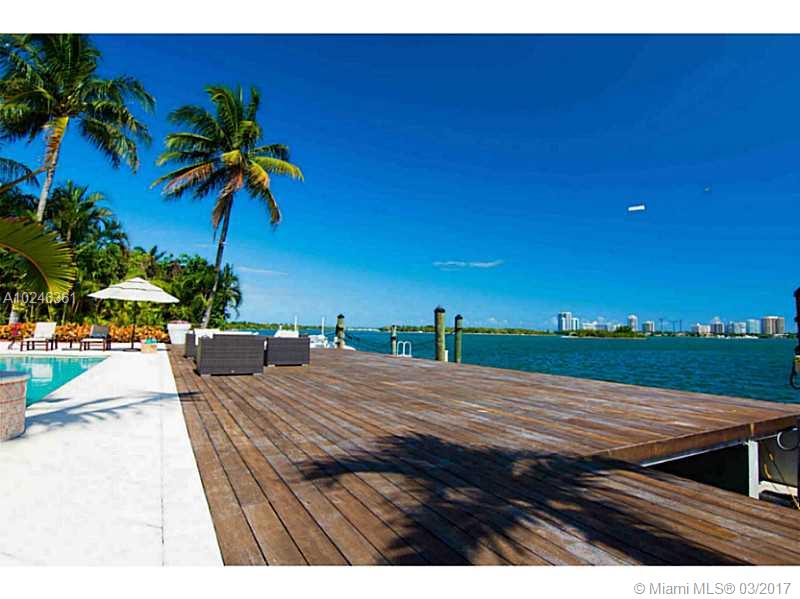 27 28 52 42 KEYSTONE ISLA - Residential