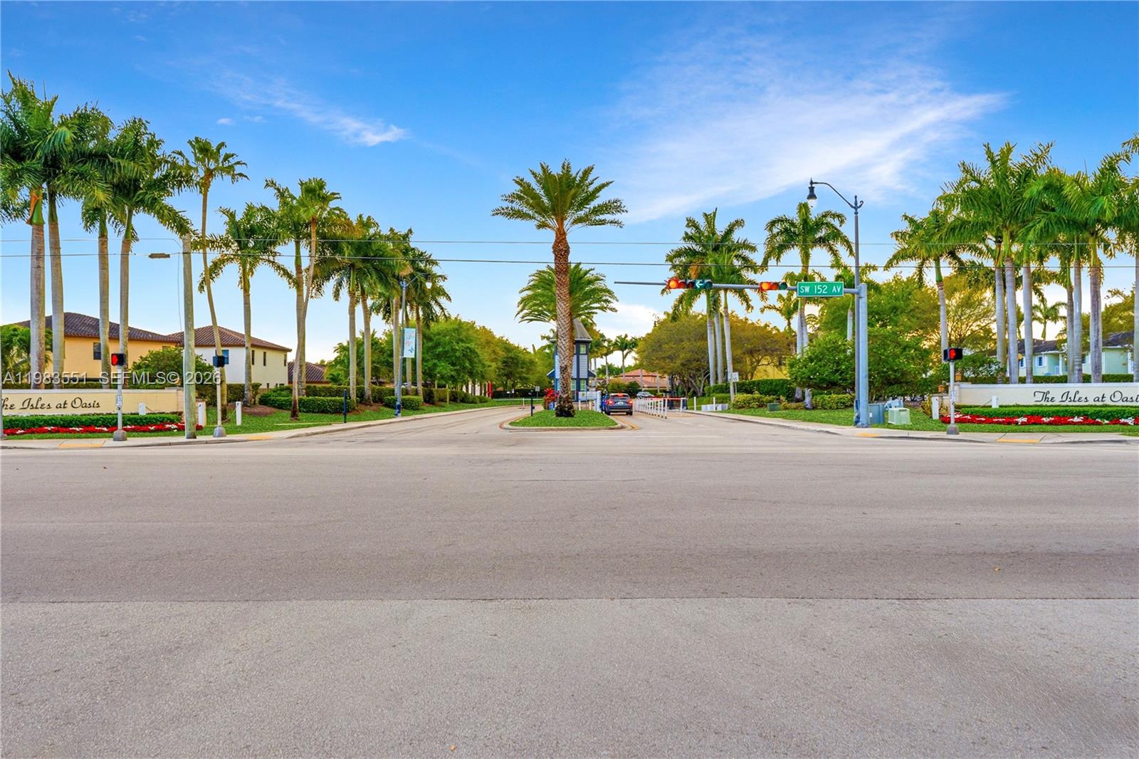 ATLANTIS AT OASIS - Residential