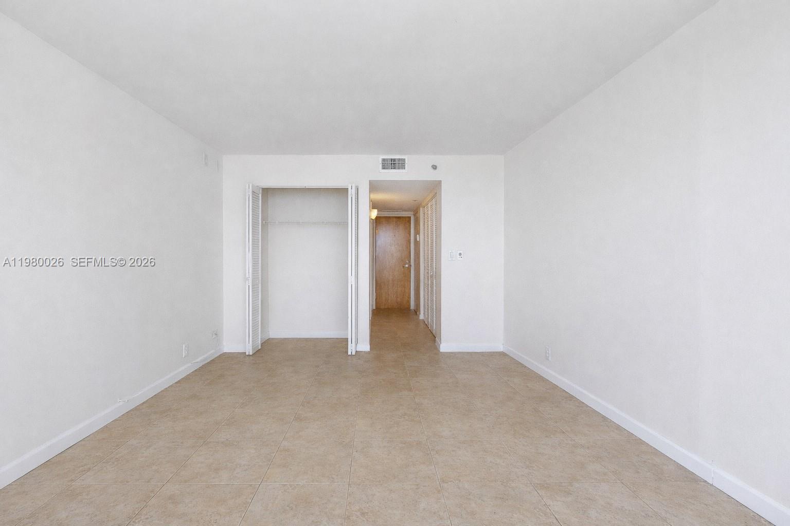 THE GRANDVIEW PALACE COND - Residential Lease