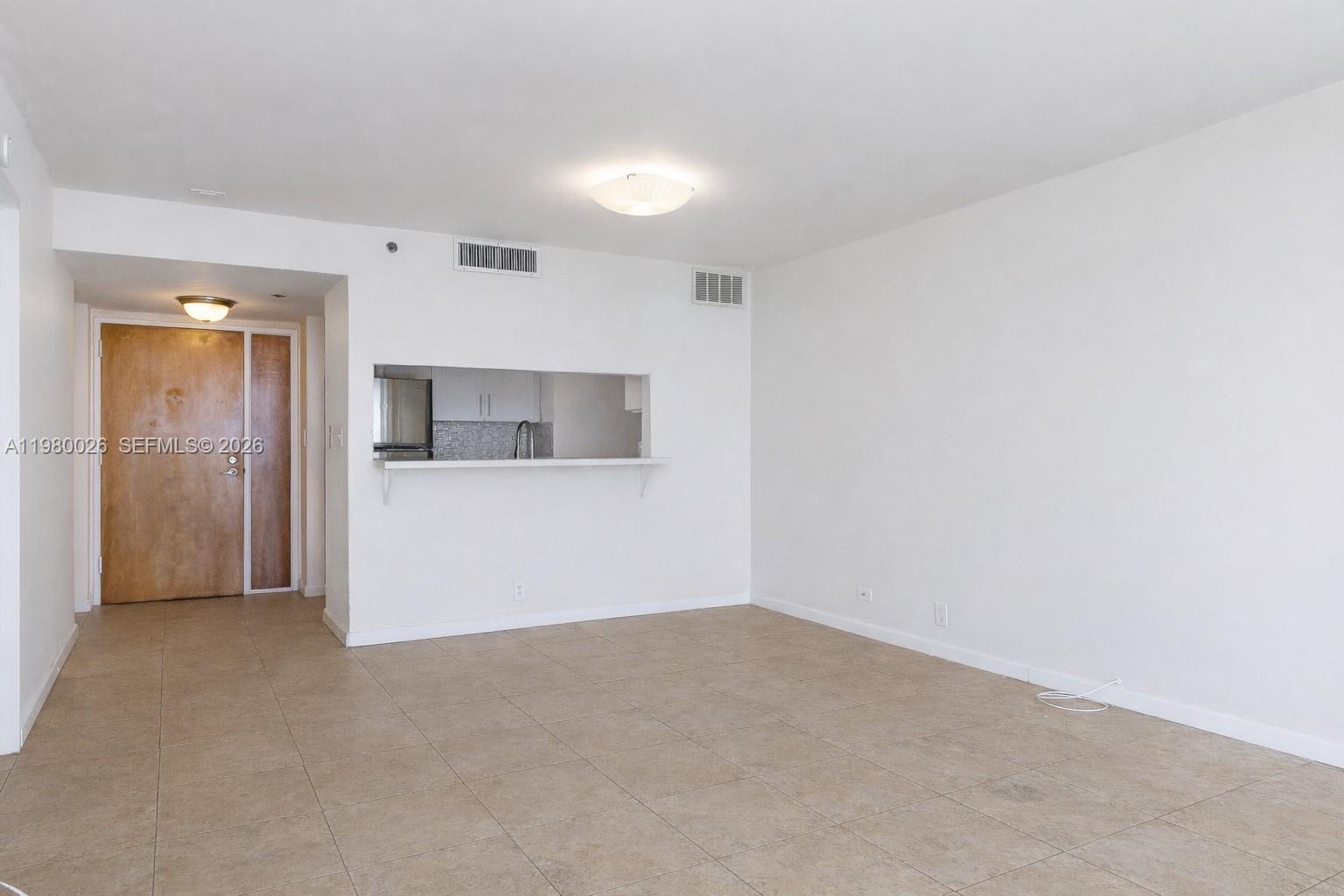 THE GRANDVIEW PALACE COND - Residential Lease