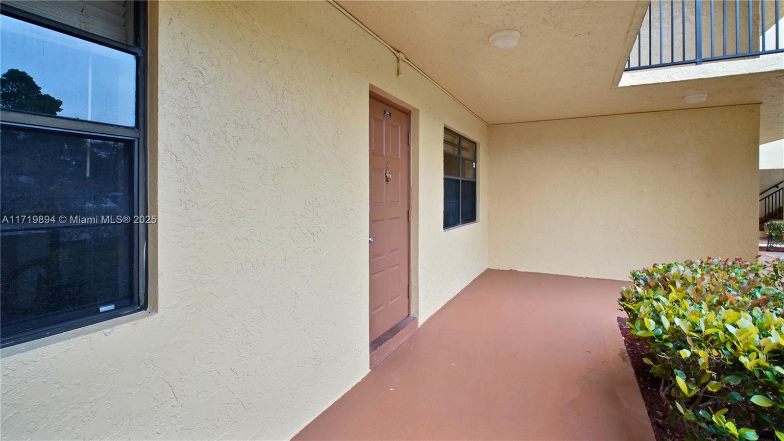 SAXON WOODS NORTH CONDO - Residential