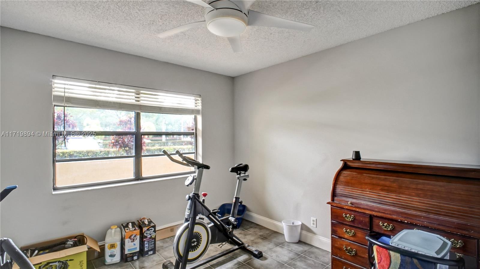 SAXON WOODS NORTH CONDO - Residential