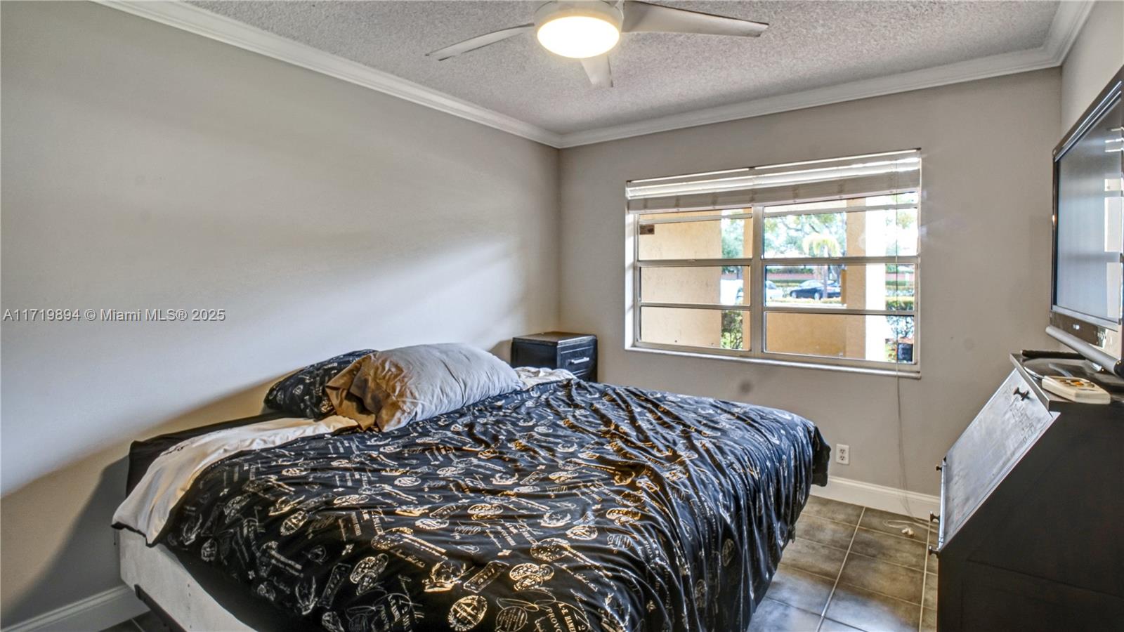 SAXON WOODS NORTH CONDO - Residential