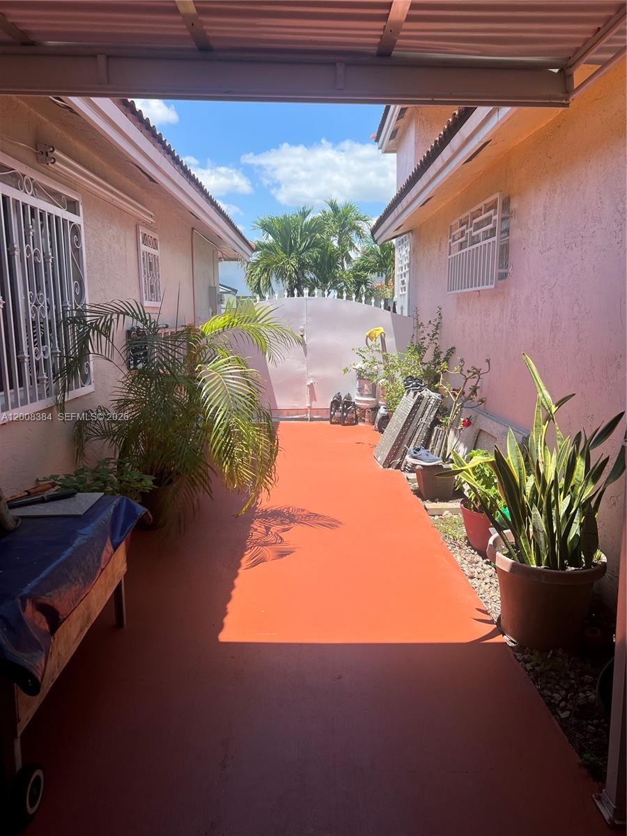 LAS MANSIONES AT BEL AIR - Residential Lease