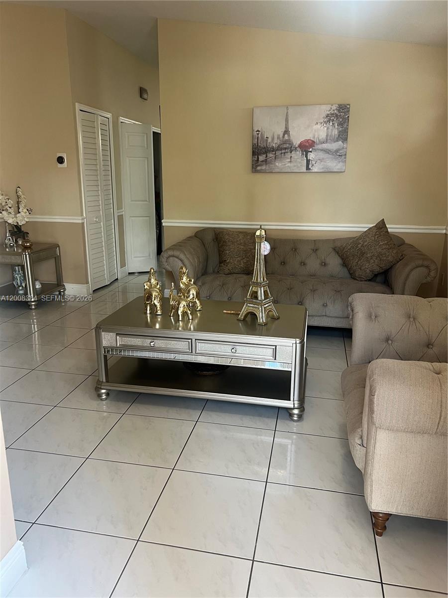 LAS MANSIONES AT BEL AIR - Residential Lease