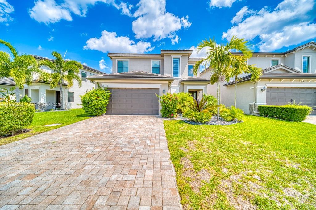 Photo of 6114 Yerba Buena Ct, Lake Worth, FL 33467 (MLS # A11985085)
