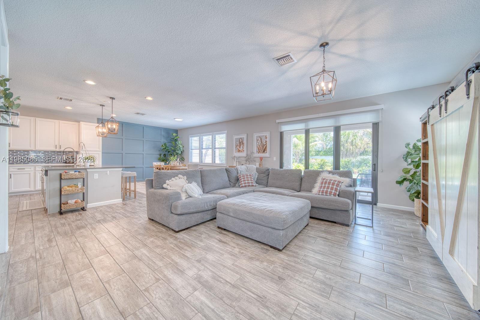 LANTANA FARMS PUD - Residential