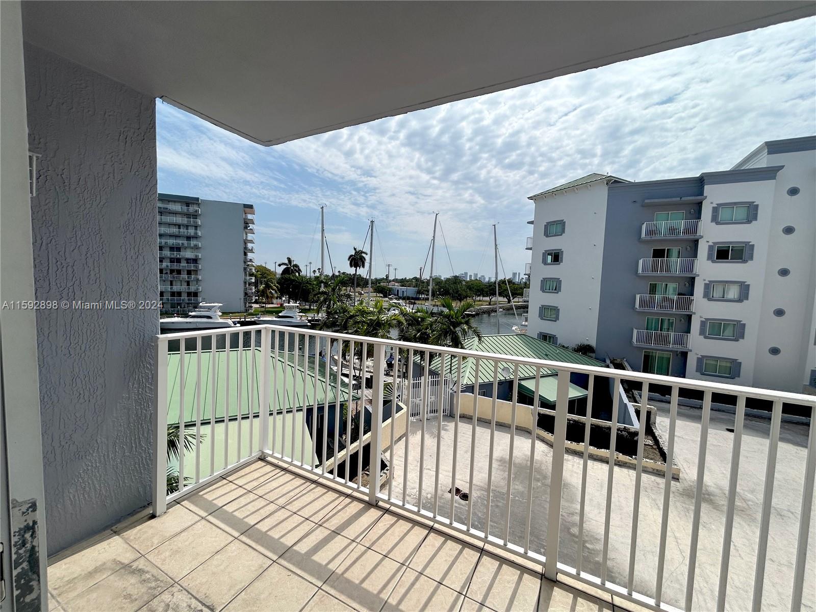 RIVER RUN SOUTH CONDO - Residential Lease