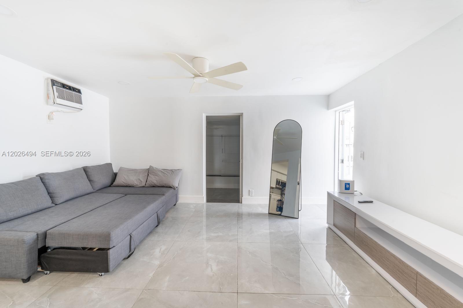 BISCAYNE BEACH-2ND ADDN - Residential