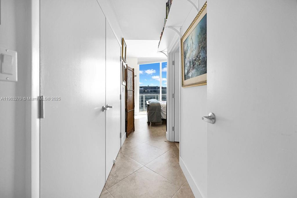QUANTUM ON THE BAY CONDO - Residential