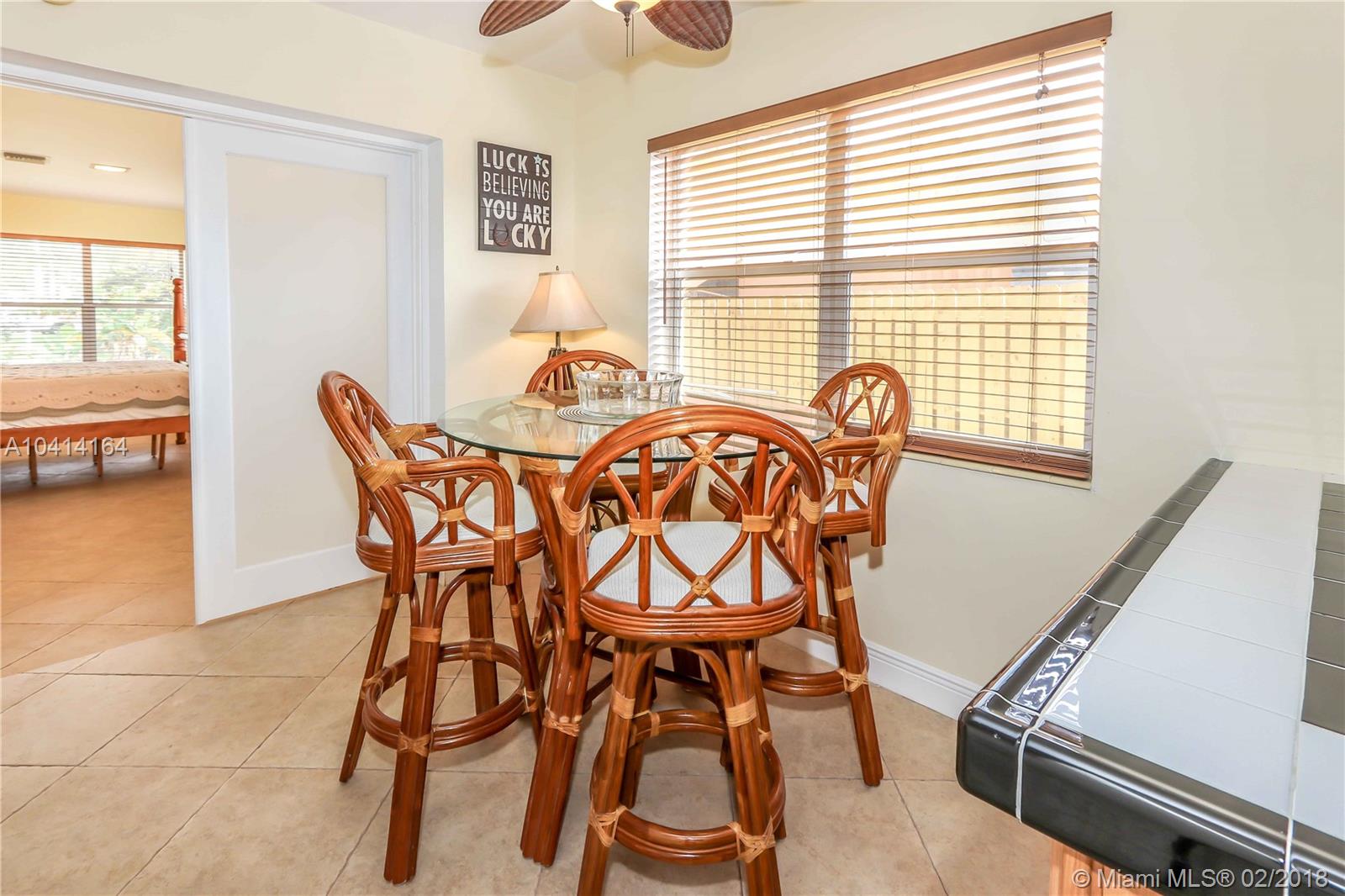 HOLLYWOOD LAKES SEC - Residential