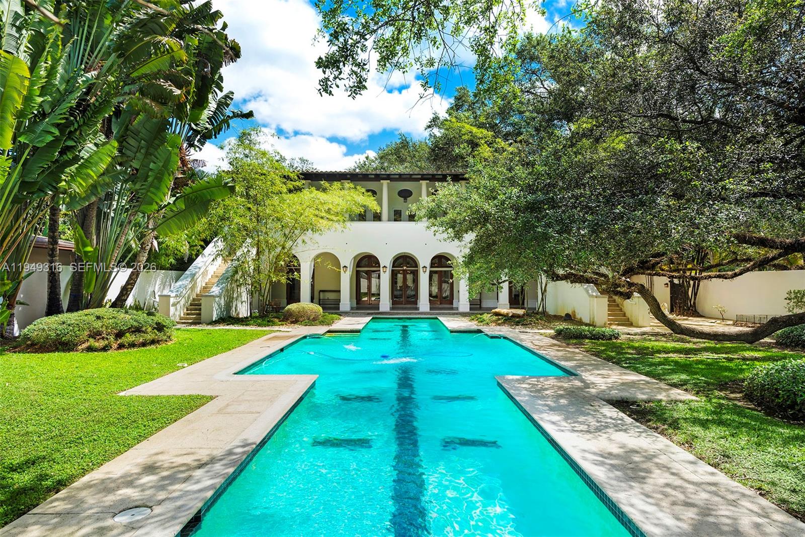 SUNSHINE VISTAS - Residential