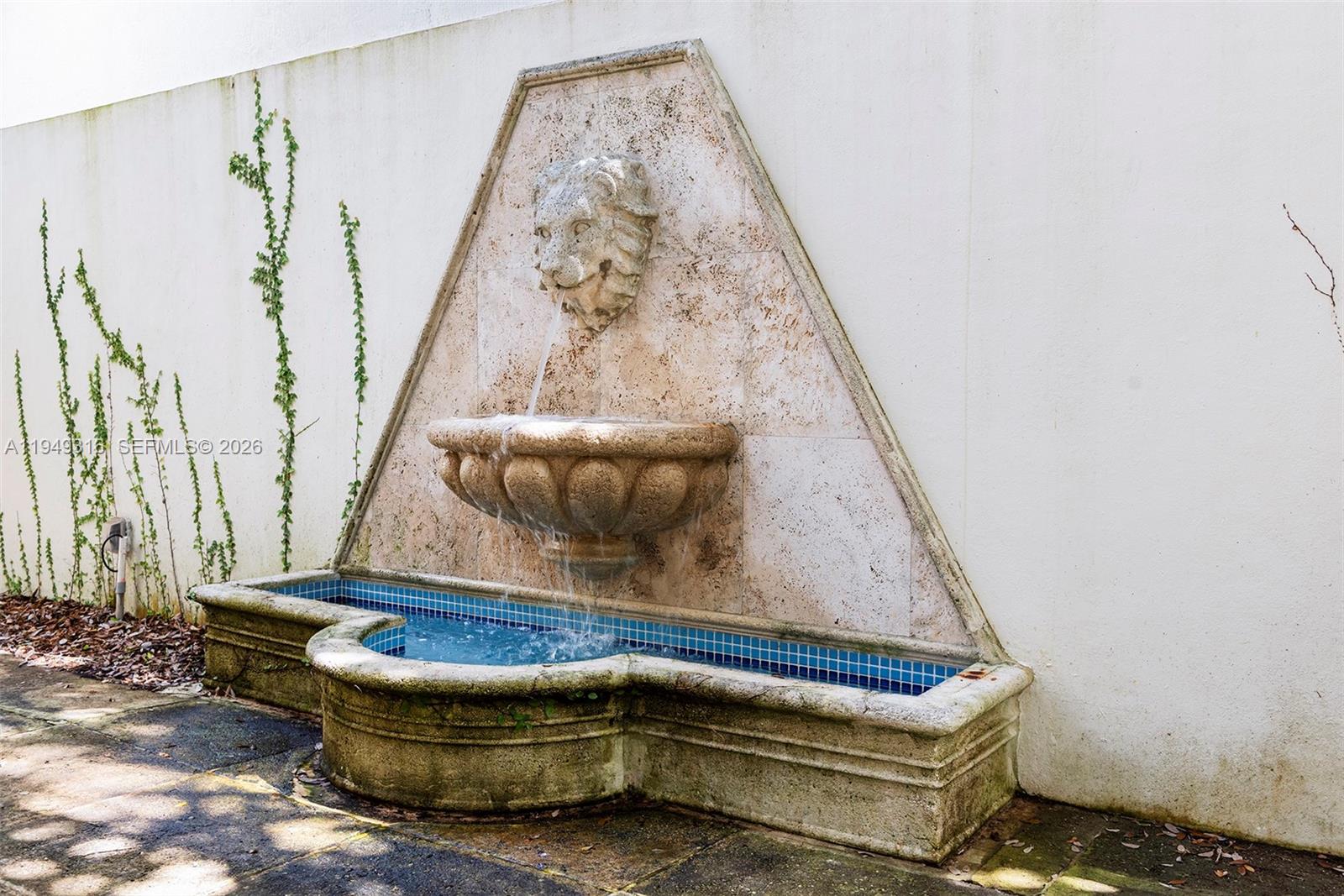 SUNSHINE VISTAS - Residential