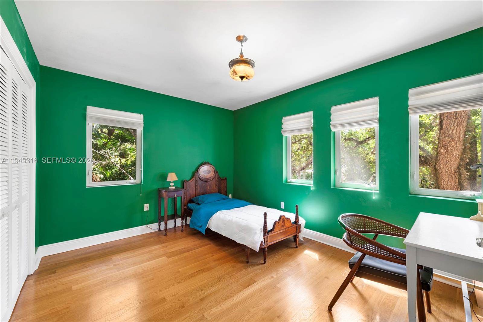 SUNSHINE VISTAS - Residential