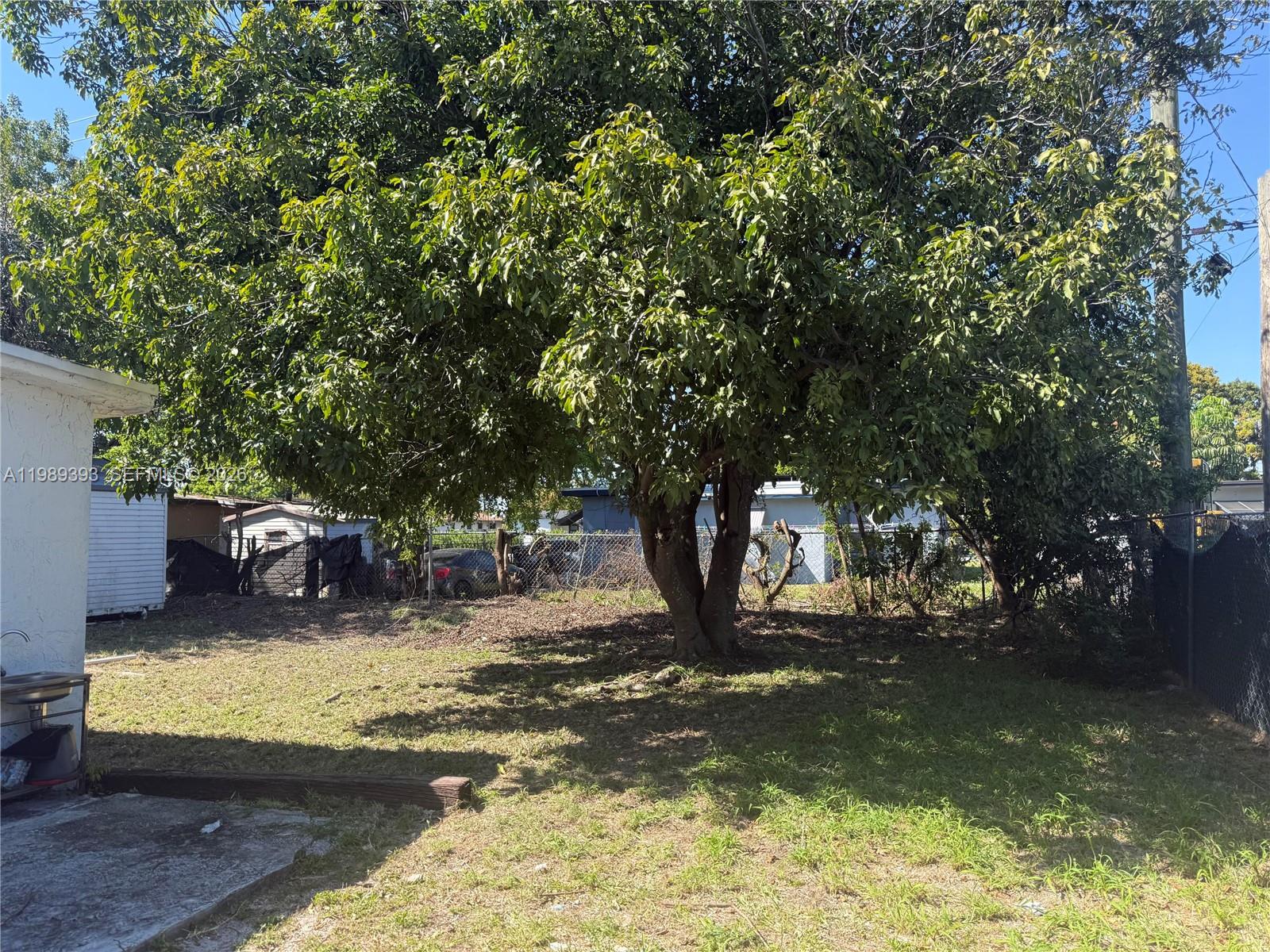 WEST PERRINE ADDN - Residential Income