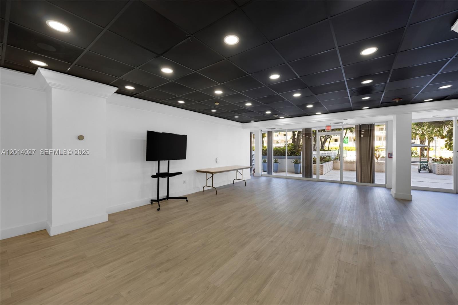 KENNEDY HOUSE CONDO - Residential