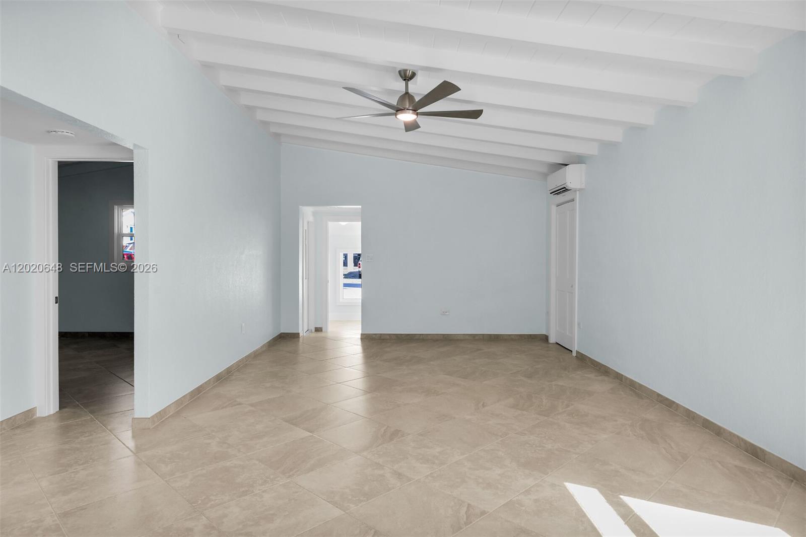 PLANTATION KEY COLONY - Residential