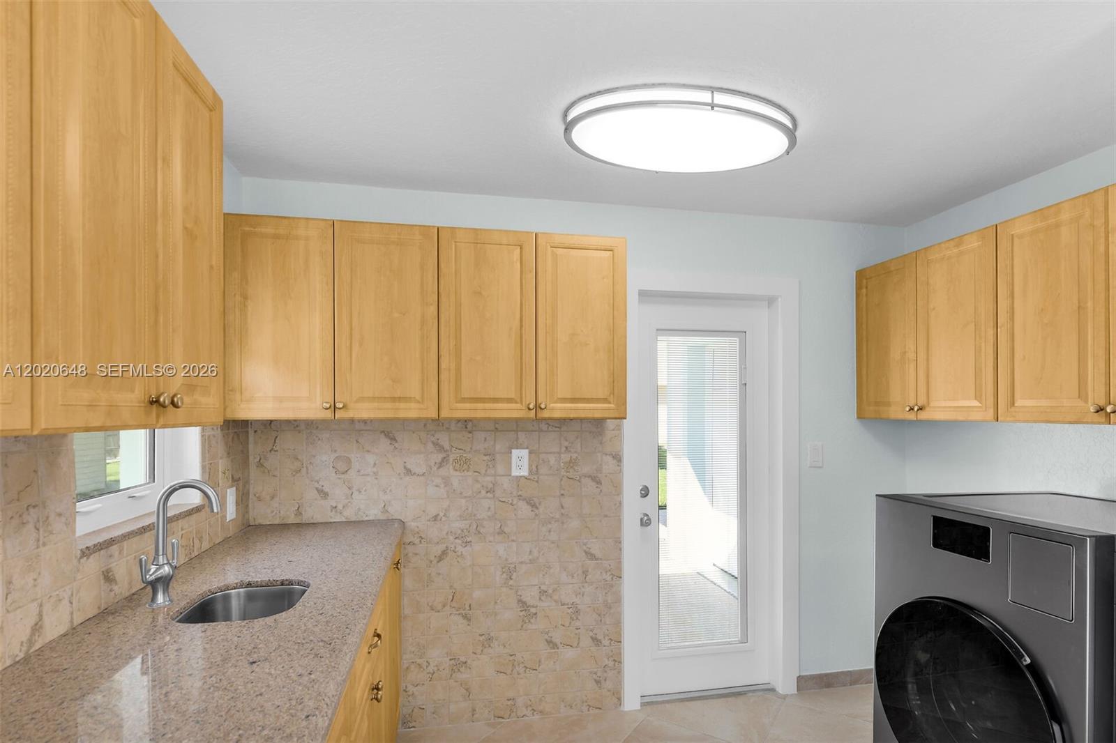 PLANTATION KEY COLONY - Residential