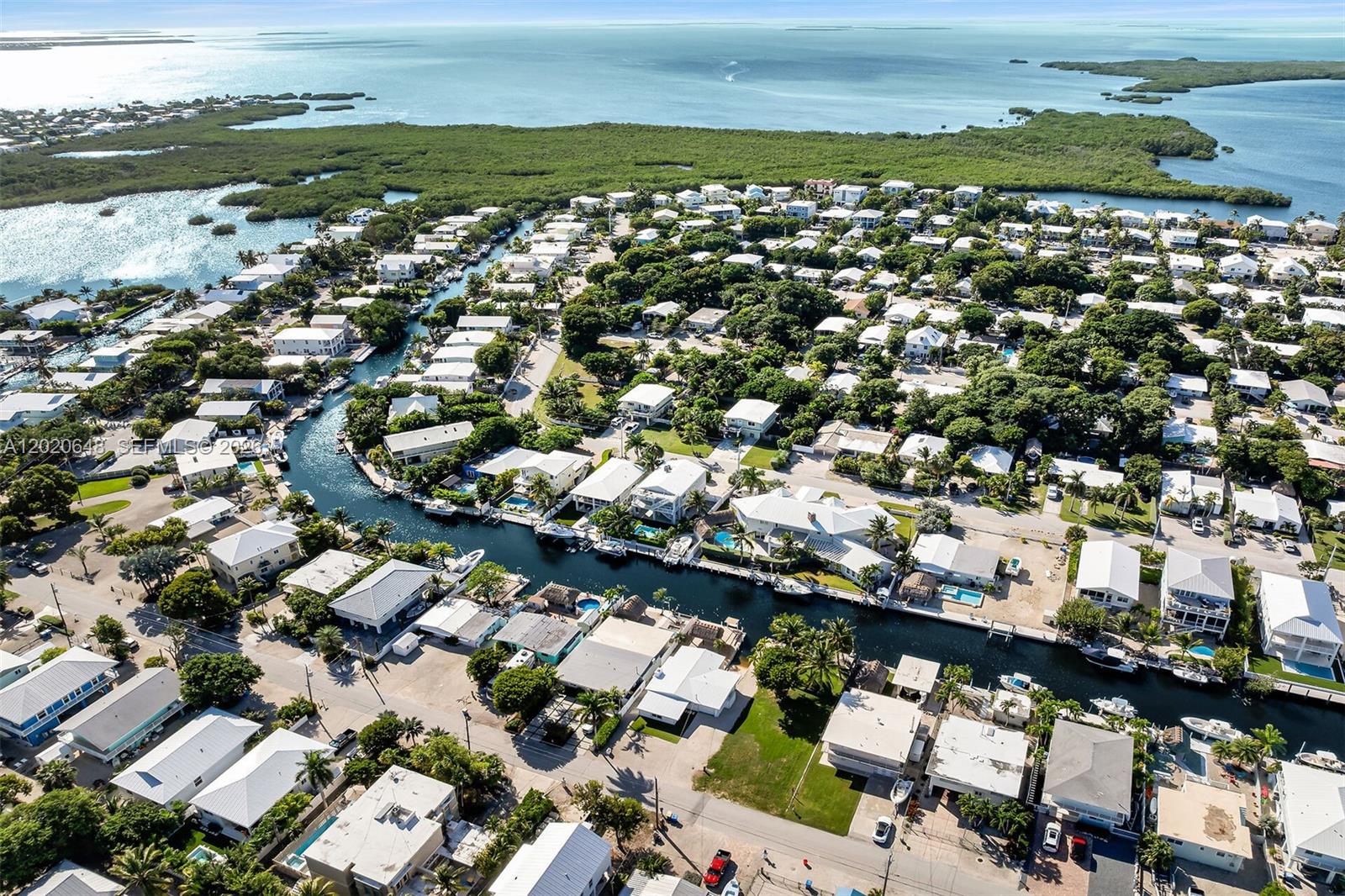 PLANTATION KEY COLONY - Residential