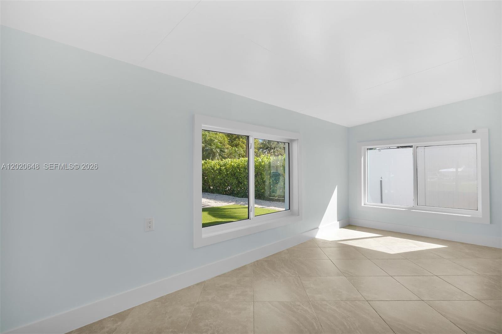 PLANTATION KEY COLONY - Residential