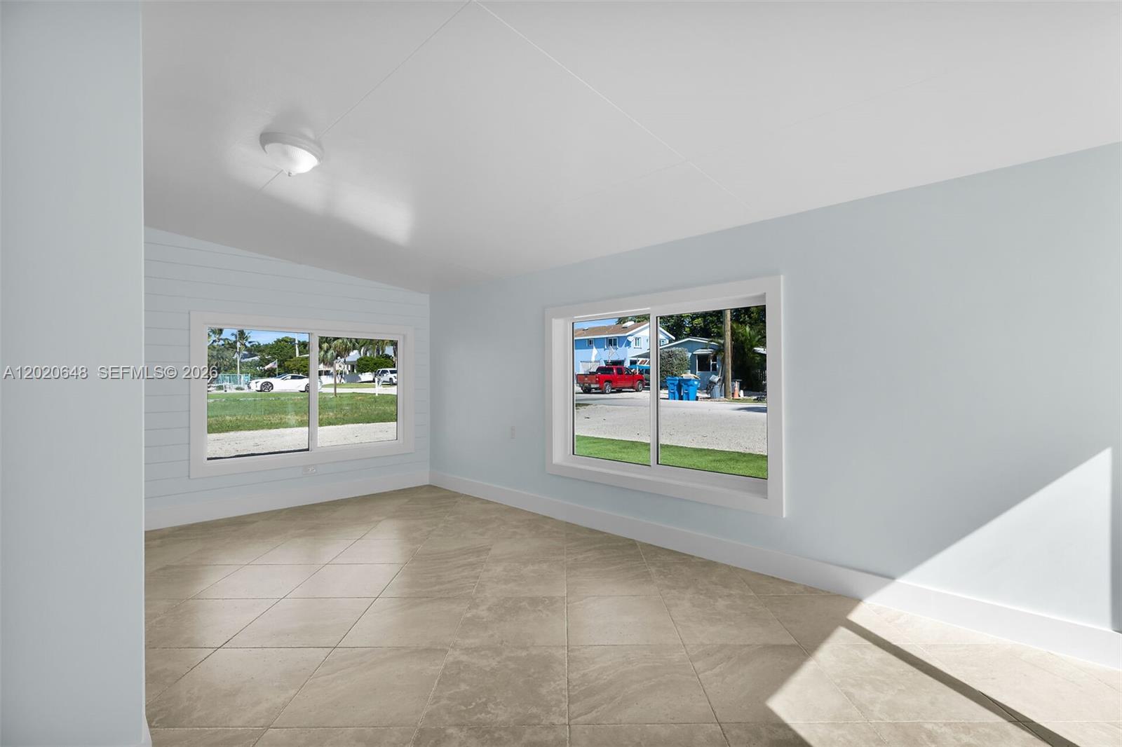 PLANTATION KEY COLONY - Residential