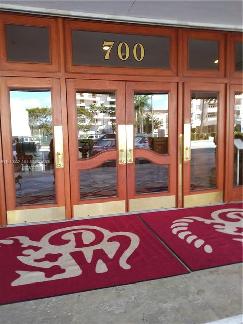 700 Biltmore Way 216 Coral Gables FL 33134