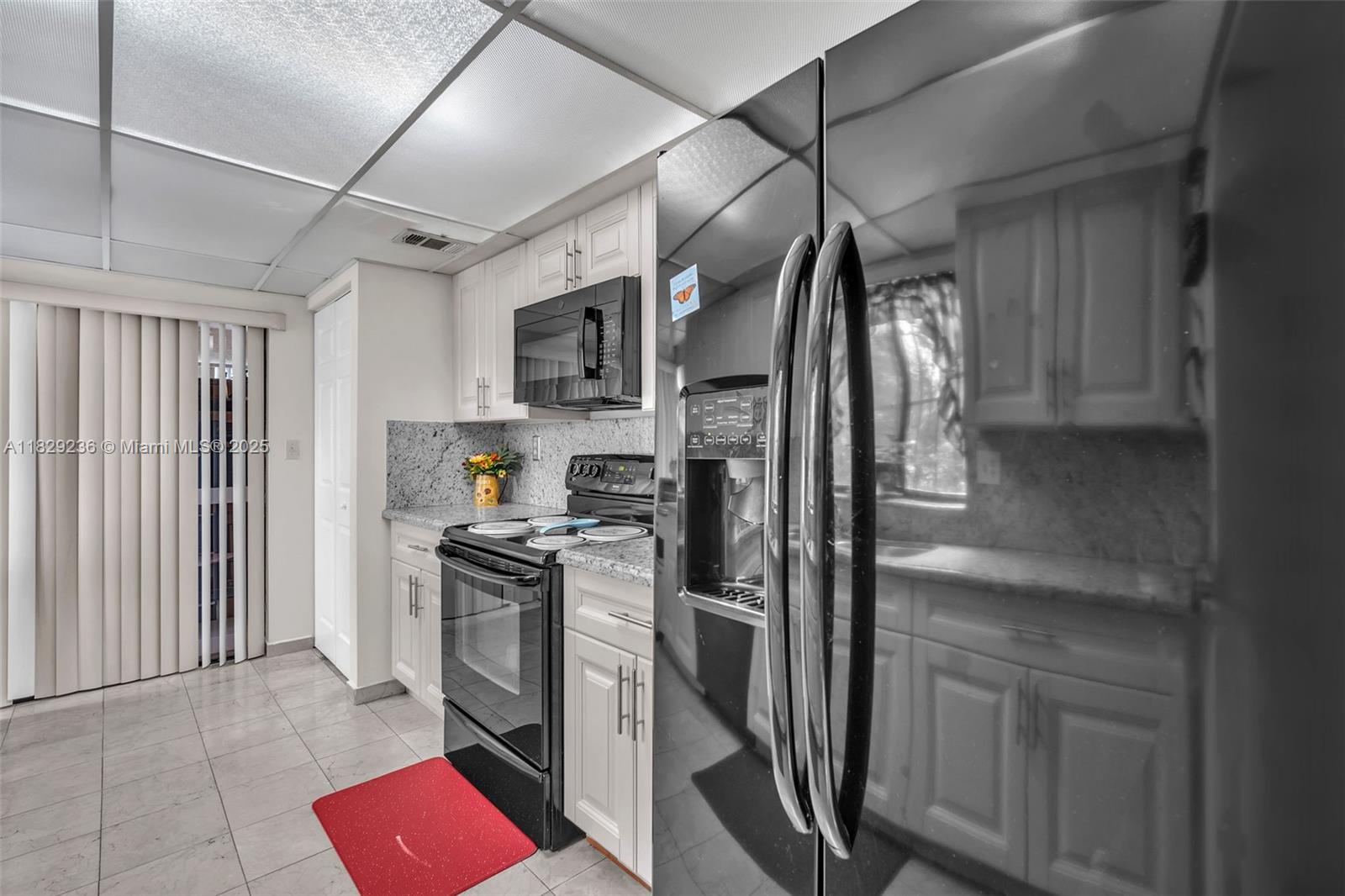 VILLA VENEZIA CONDO PH VI - Residential