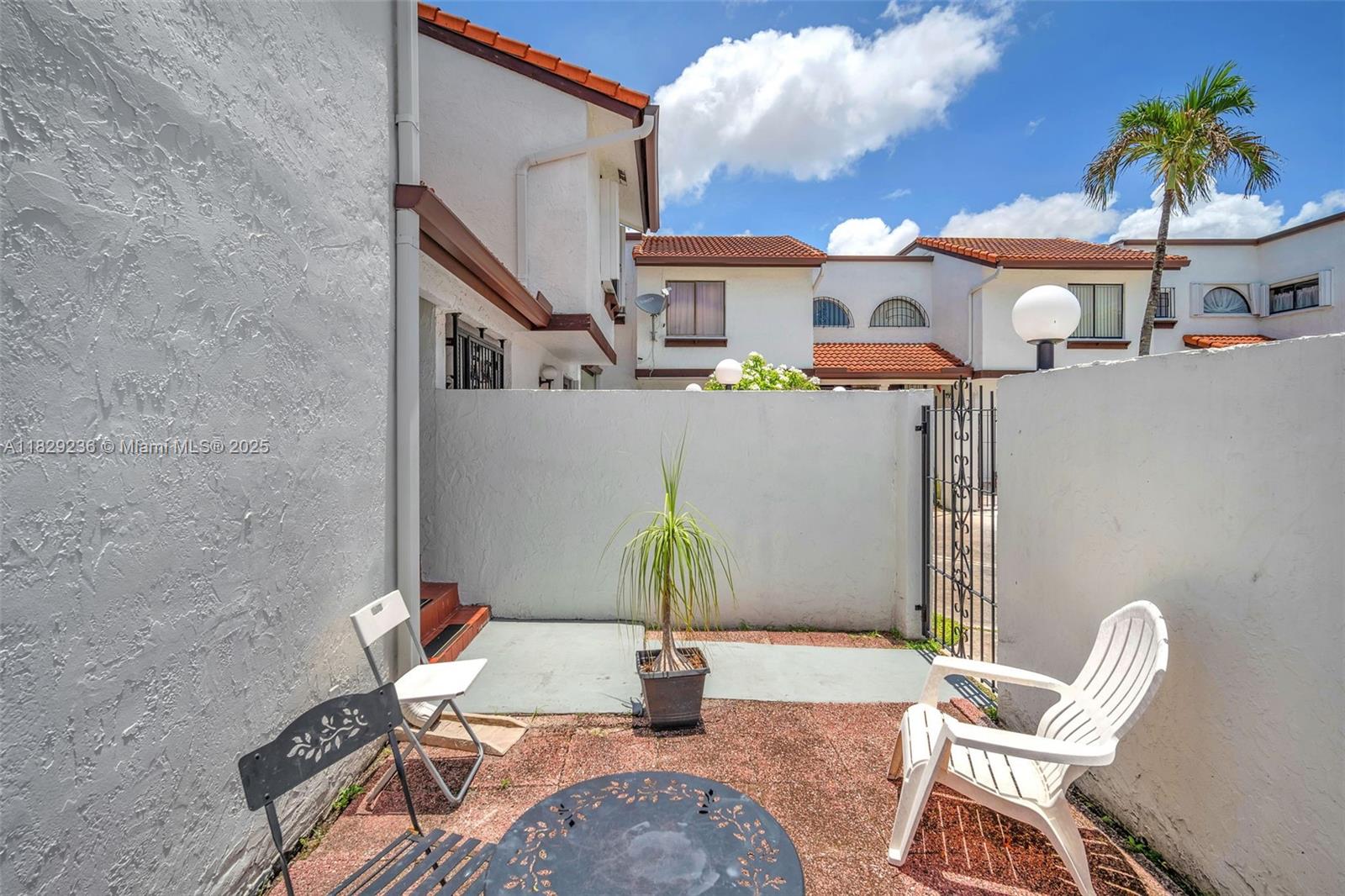 1321 SW 124th Ct 18-A